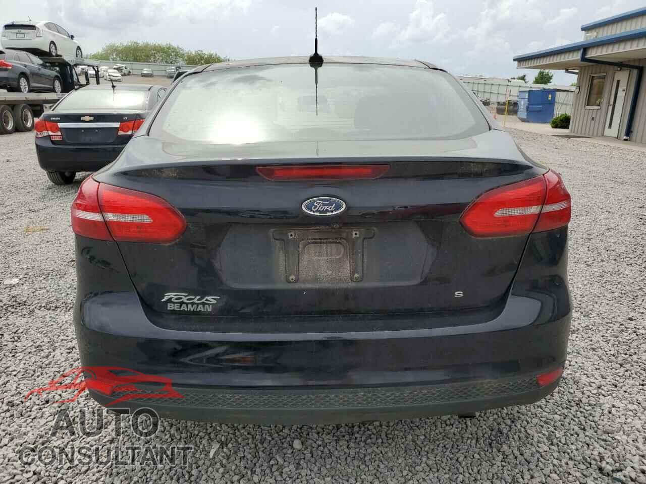 FORD FOCUS 2017 - 1FADP3F21HL201977