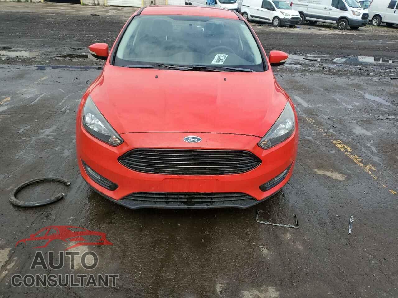 FORD FOCUS 2017 - 1FADP3FE3HL221688