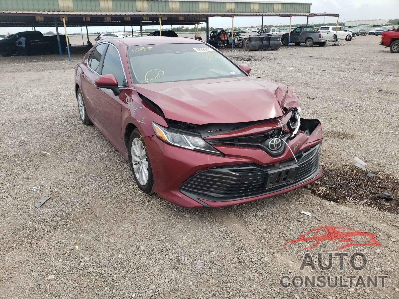 TOYOTA CAMRY 2018 - 4T1B11HK0JU507276