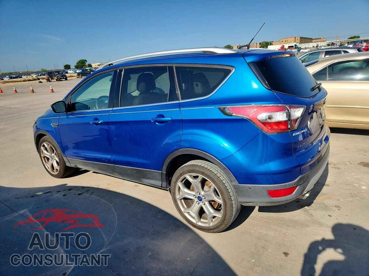 FORD ESCAPE 2017 - 1FMCU0JD7HUA10026