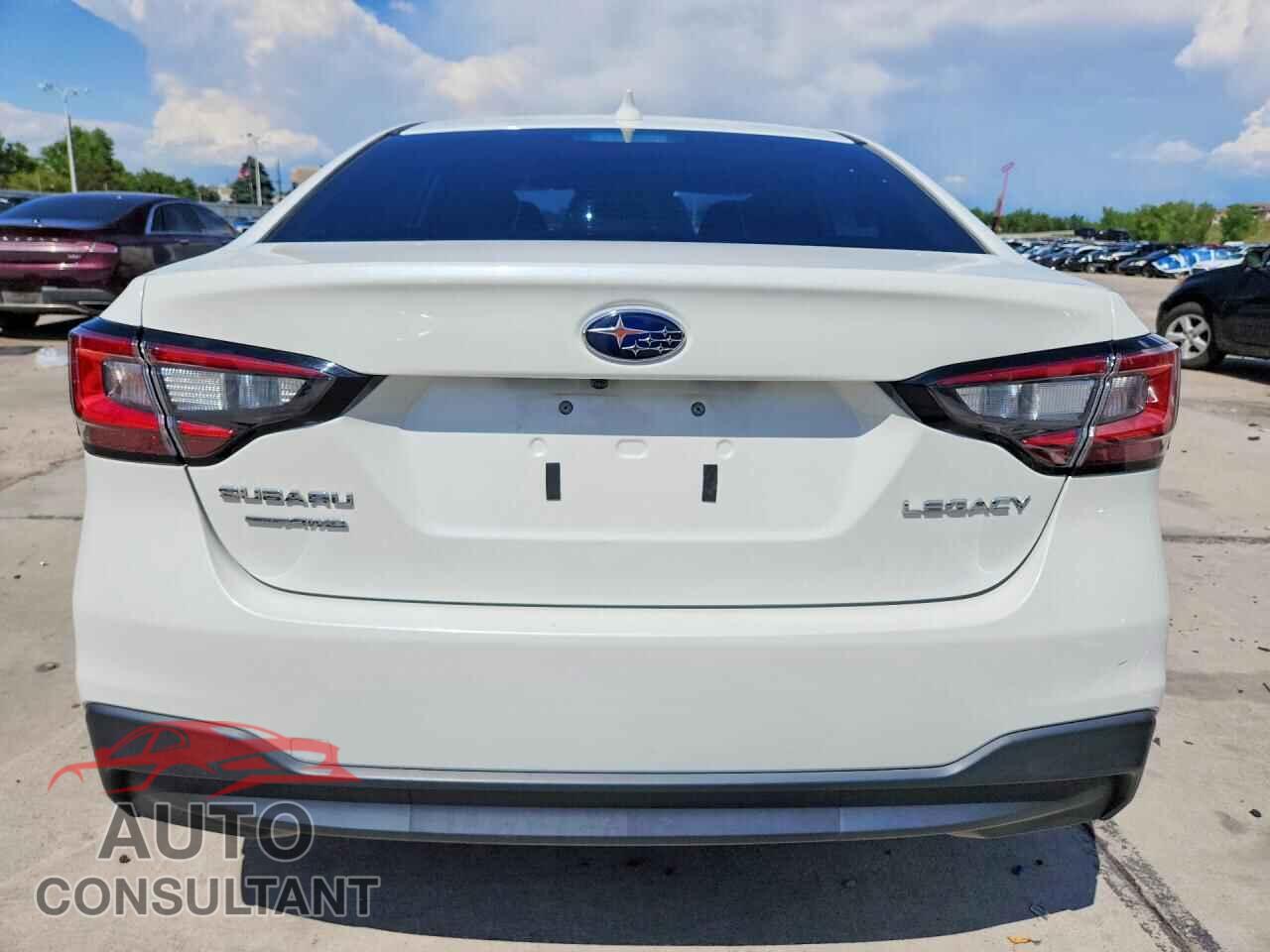 SUBARU LEGACY 2021 - 4S3BWAF66M3010545