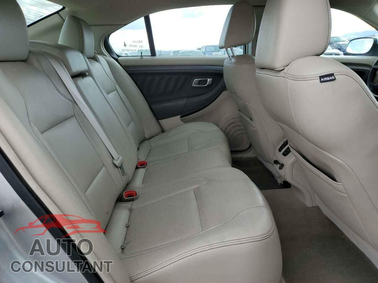 FORD TAURUS 2011 - 1FAHP2EW9BG169537