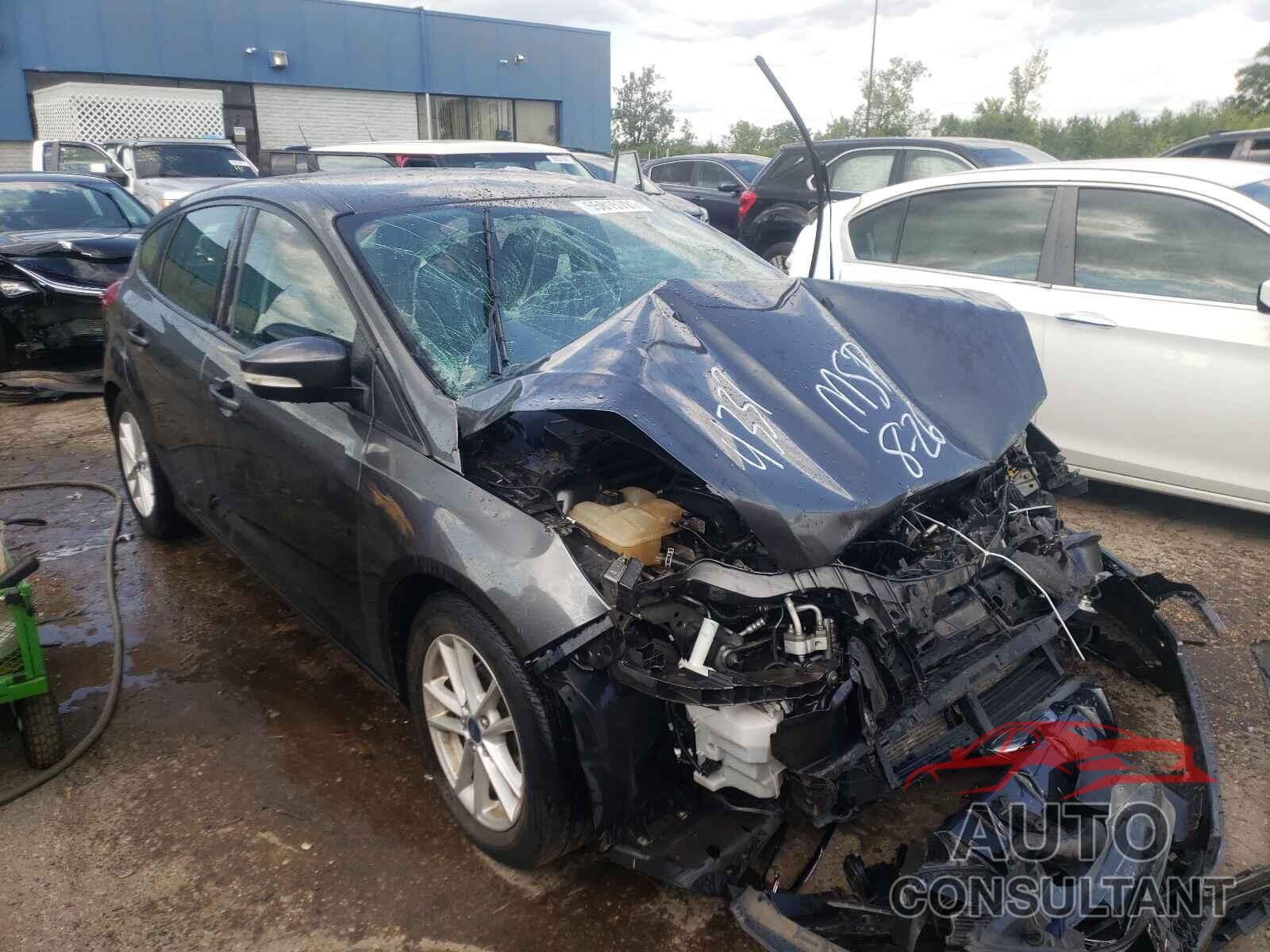 FORD FOCUS 2016 - 1FADP3K2XGL404337