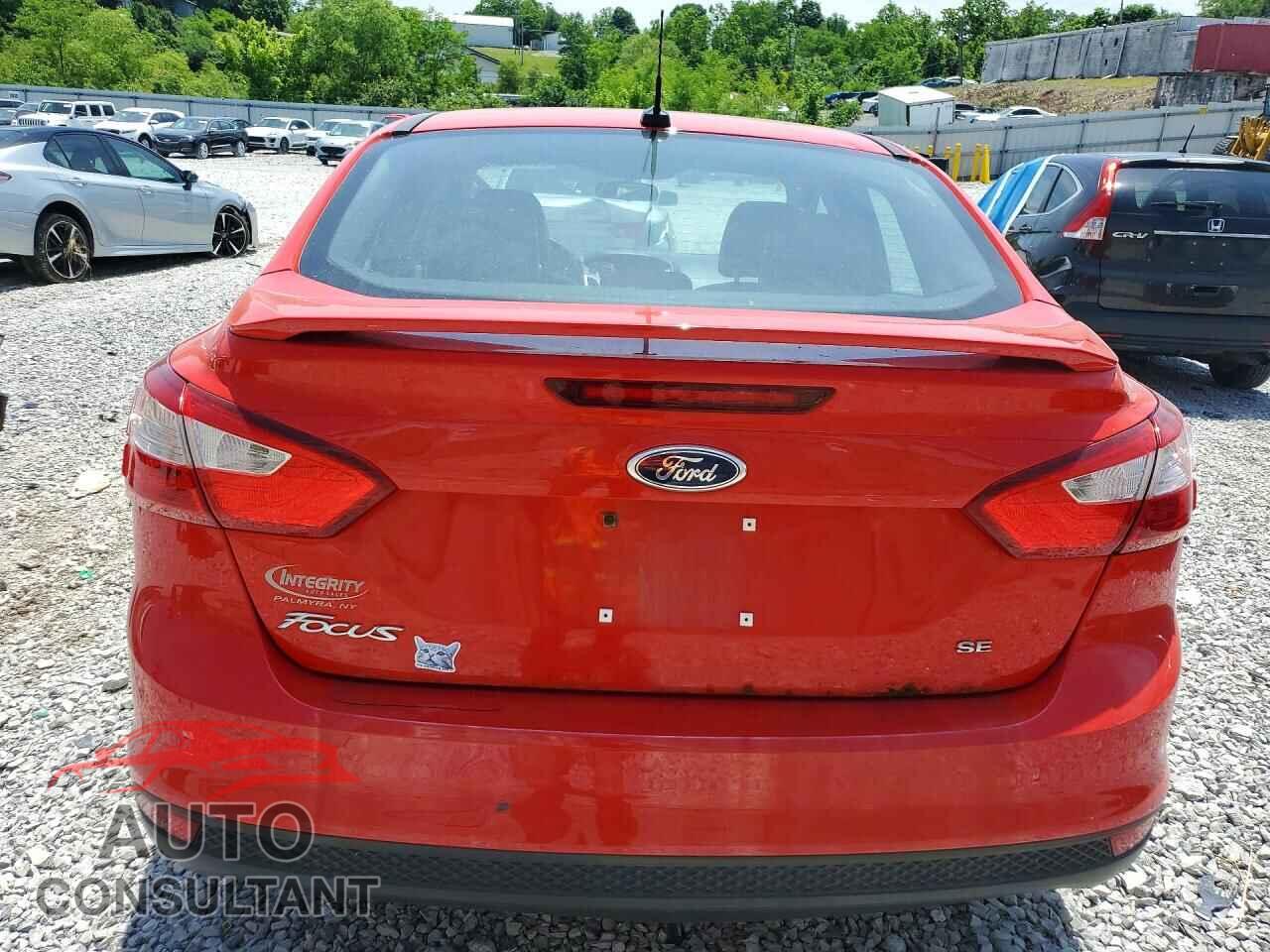FORD FOCUS 2014 - 1FADP3F26EL222867