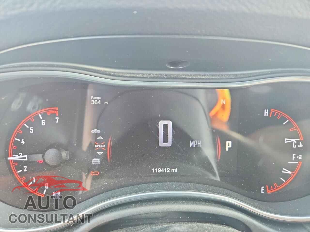 DODGE DURANGO 2018 - 1C4RDJEG8JC262257
