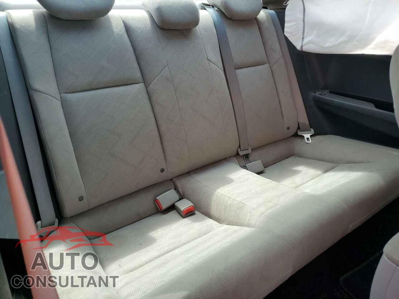 HONDA CIVIC 2012 - 2HGFG3B50CH521205