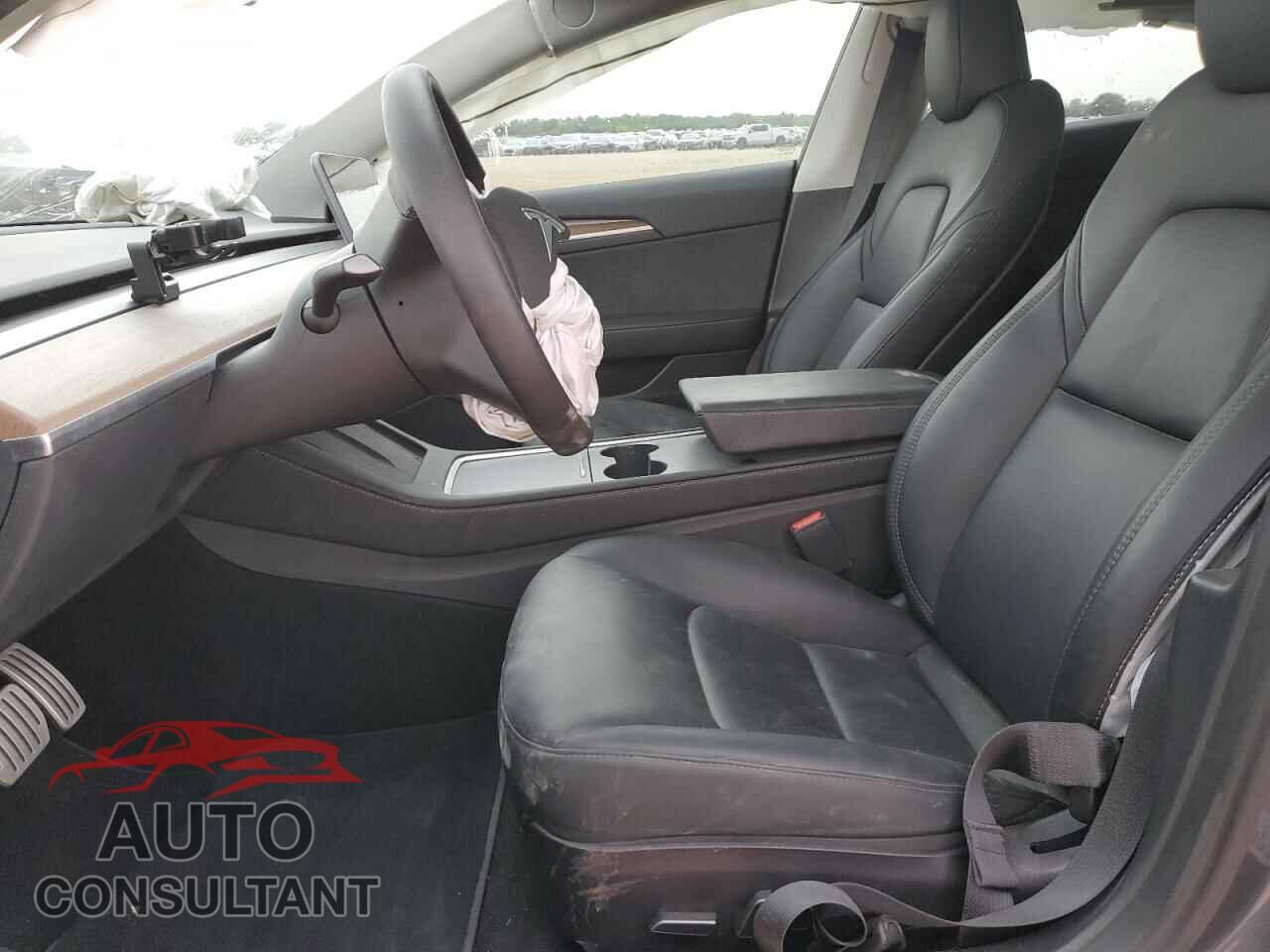 TESLA MODEL 3 2023 - 5YJ3E1EC7PF494151