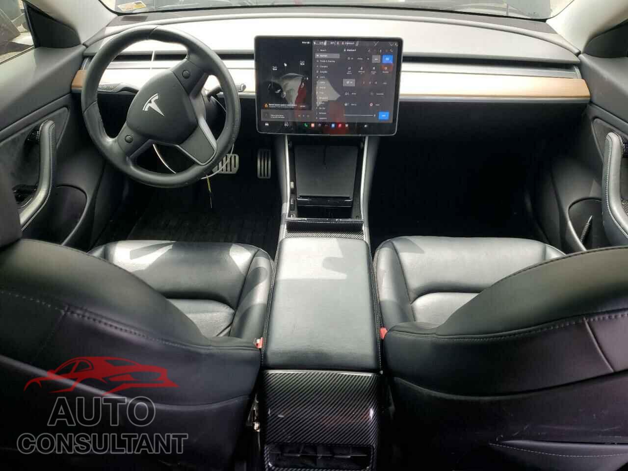 TESLA MODEL 3 2019 - 5YJ3E1EB6KF425709