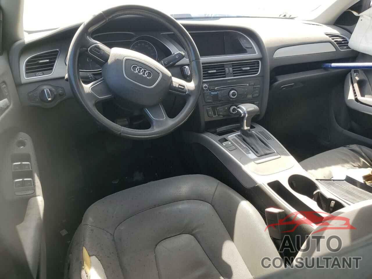 AUDI A4 2013 - WAUAFAFLXDA159101