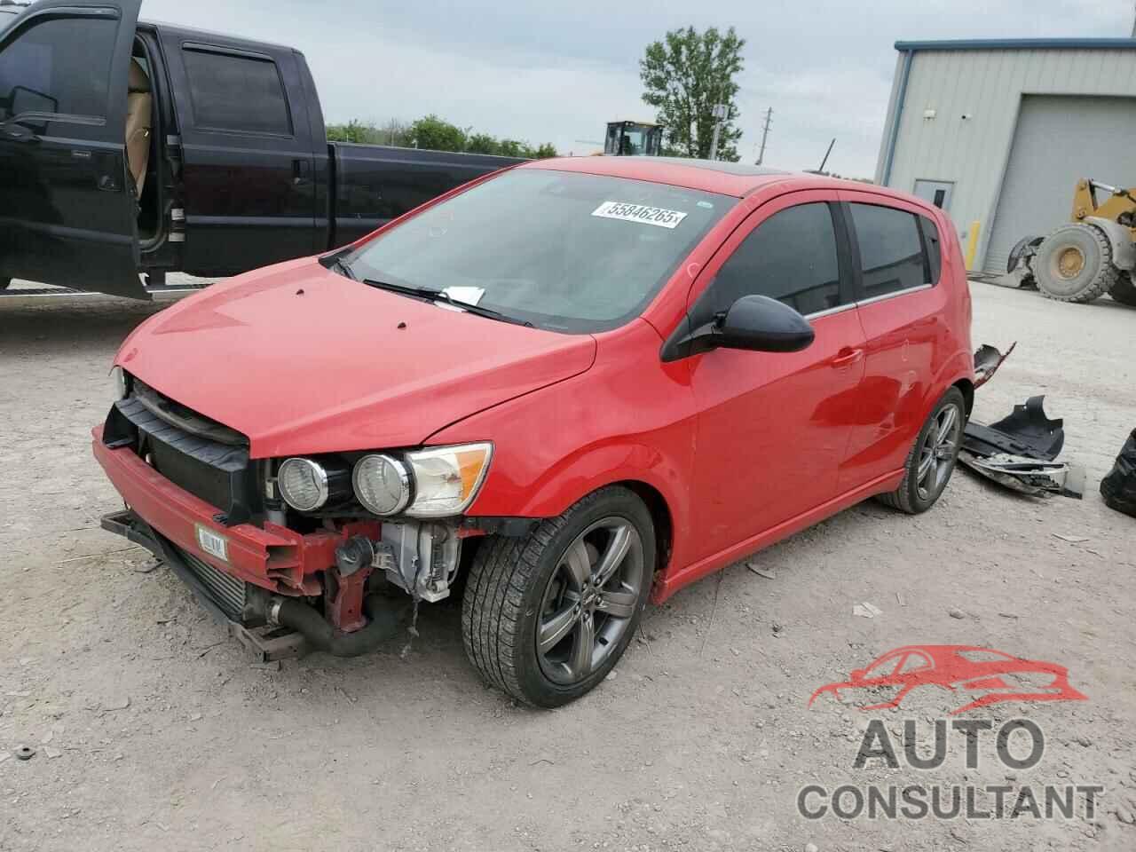 CHEVROLET SONIC 2015 - 1G1JG6SB6F4147550