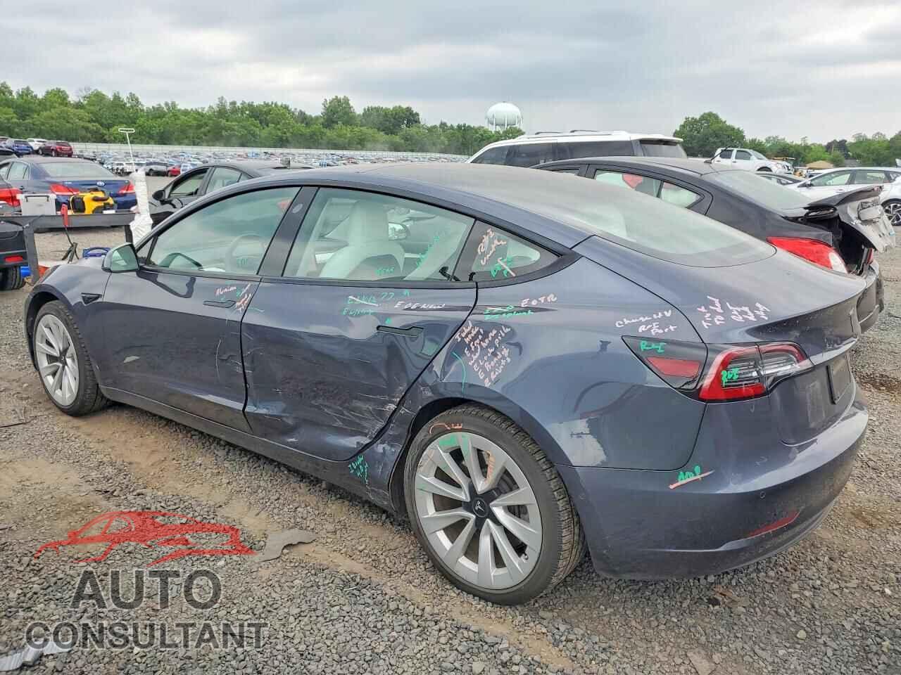 TESLA MODEL 3 2022 - 5YJ3E1EB5NF202601