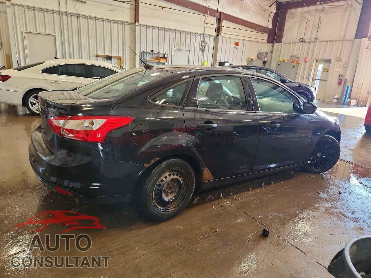 FORD FOCUS 2014 - 1FADP3E25EL391120