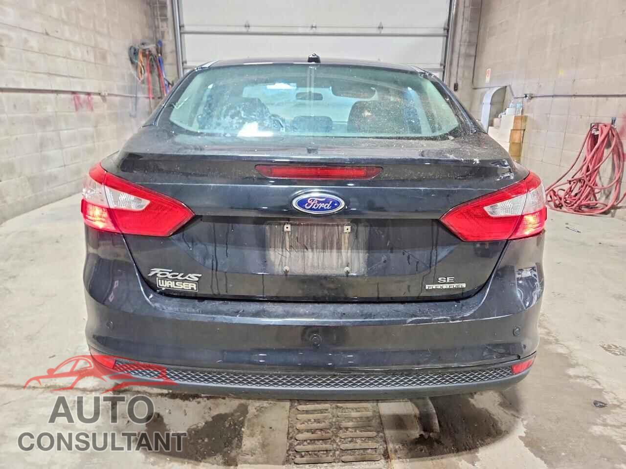 FORD FOCUS 2014 - 1FADP3F26EL452974