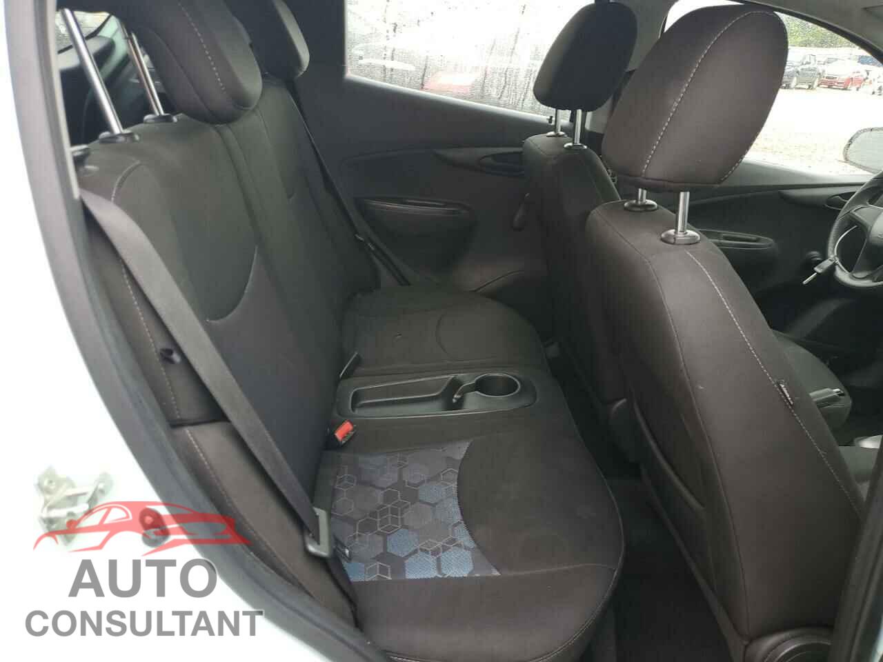 CHEVROLET SPARK 2017 - KL8CB6SA2HC829347