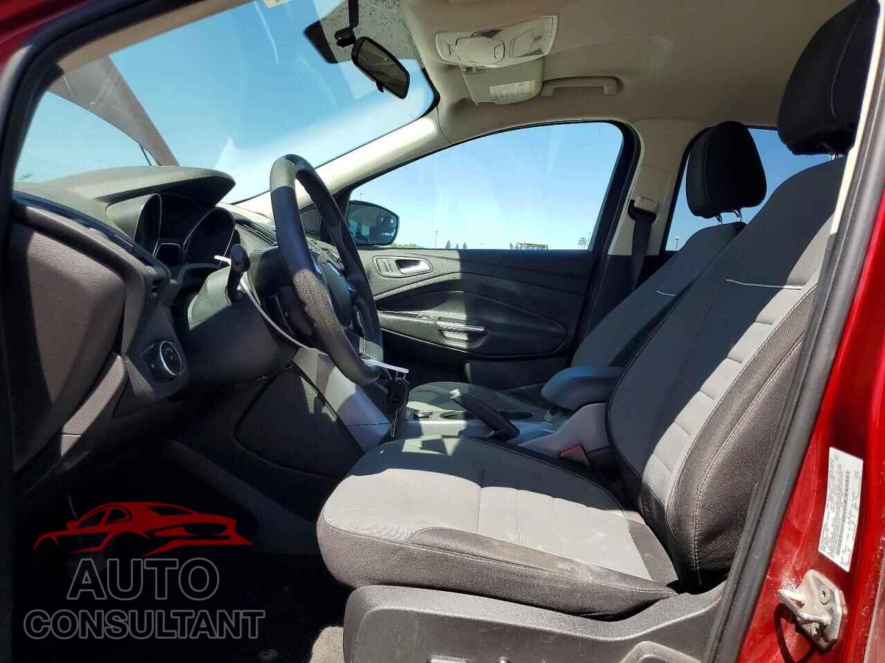 FORD ESCAPE 2015 - 1FMCU9G98FUC07470