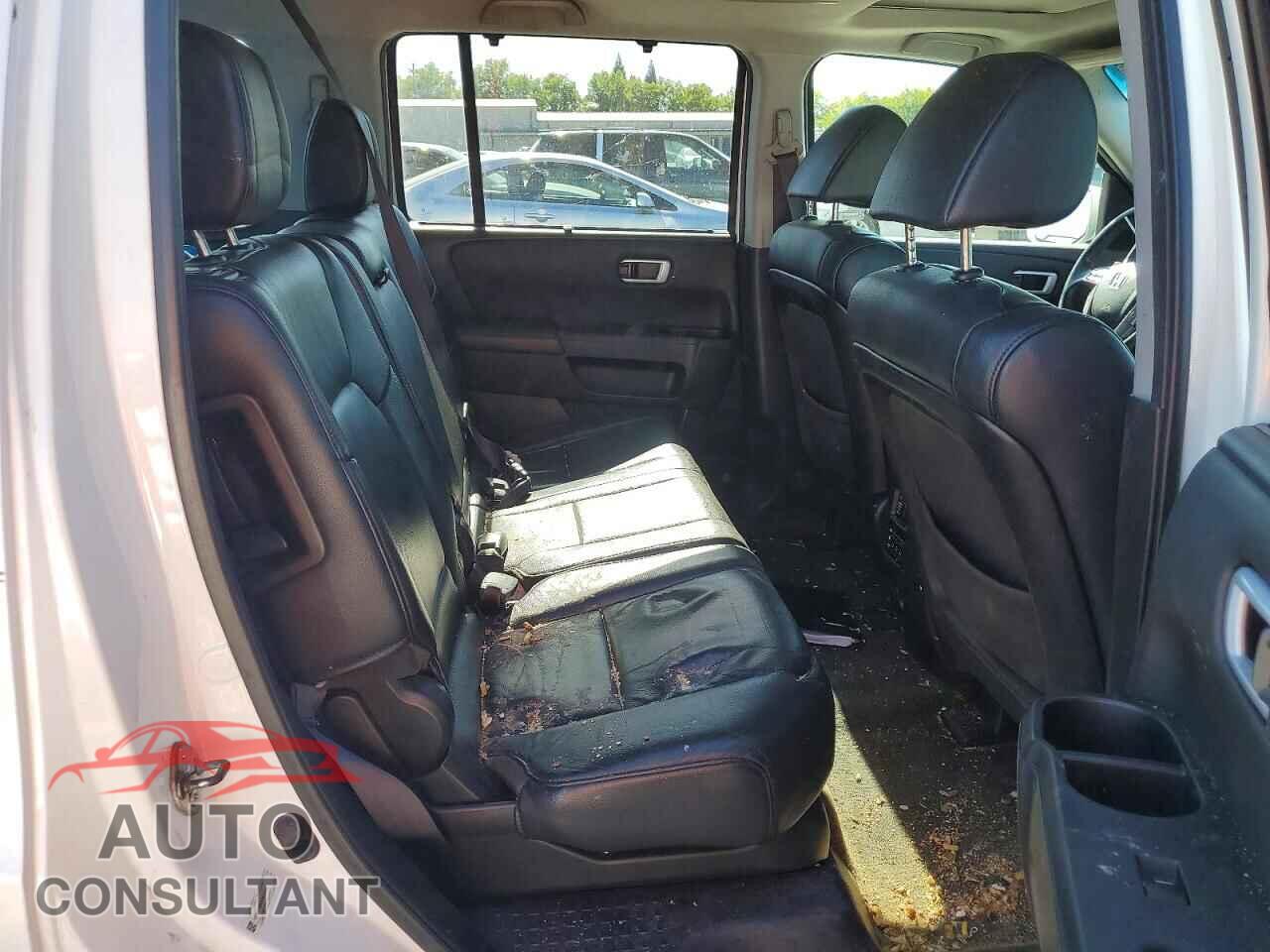 HONDA PILOT 2014 - 5FNYF3H92EB012455