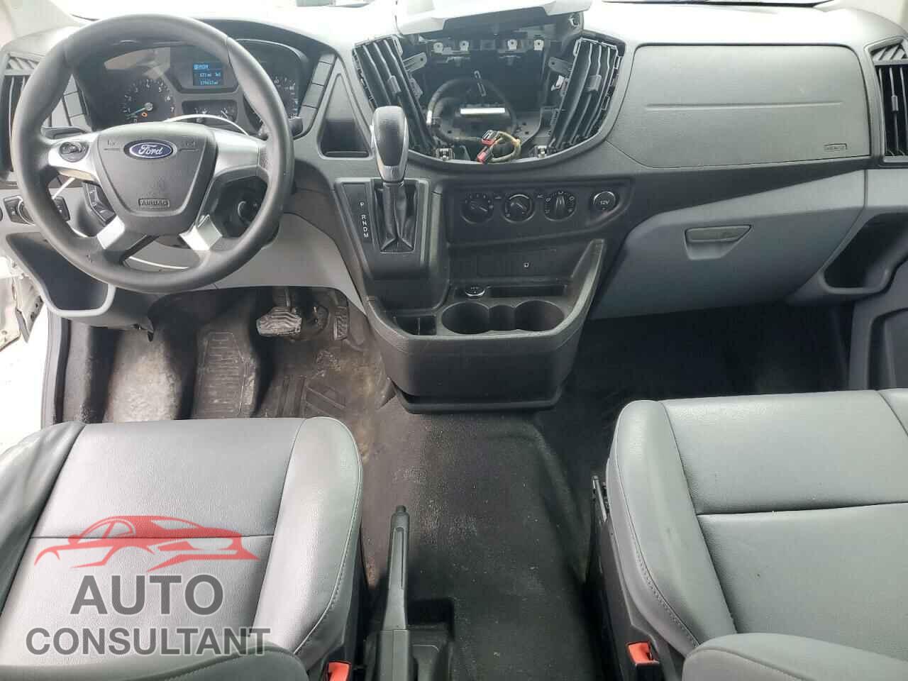 FORD TRANSIT 2015 - 1FTNR1YM7FKB03812