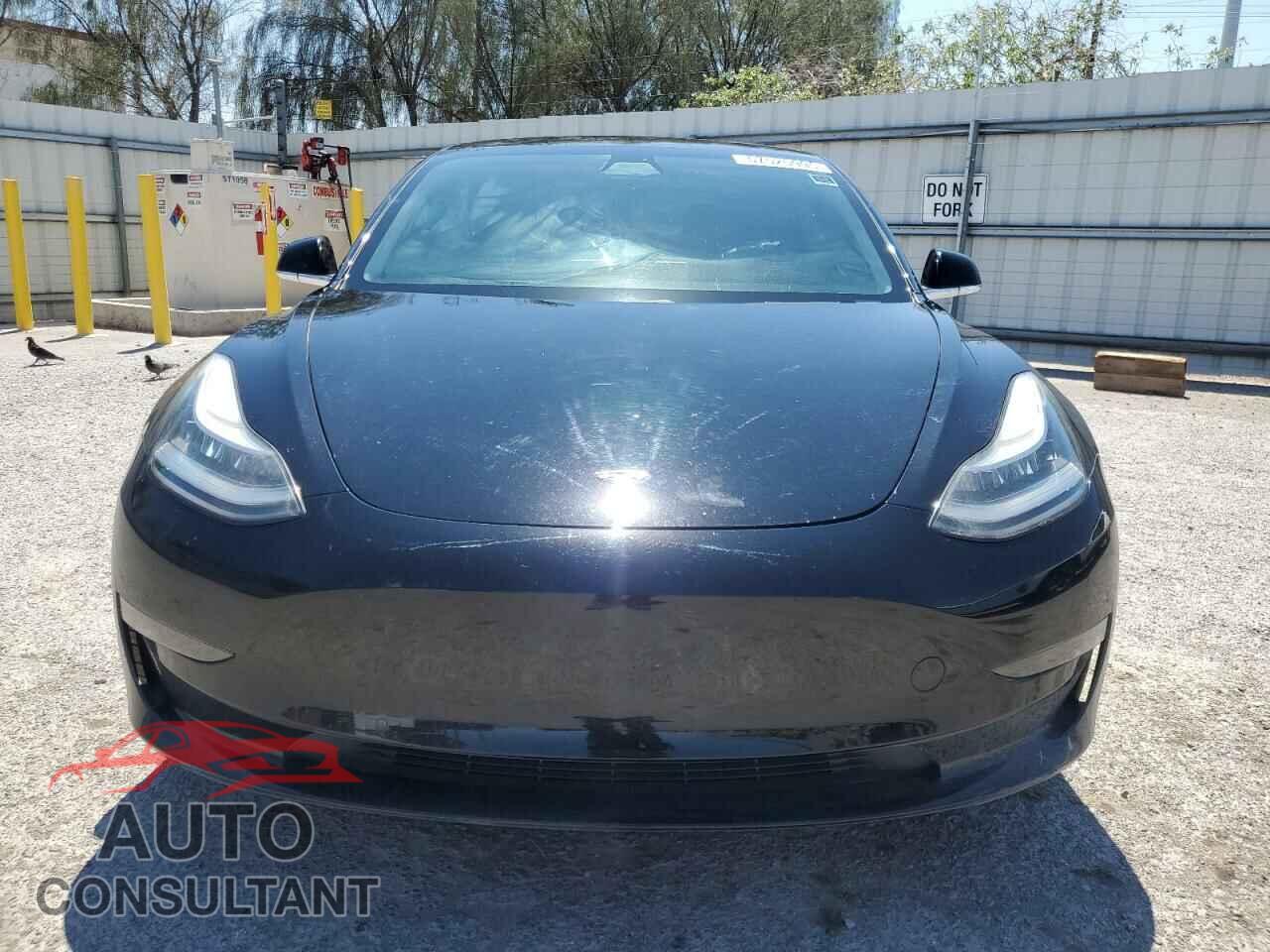 TESLA MODEL 3 2019 - 5YJ3E1EA1KF193091