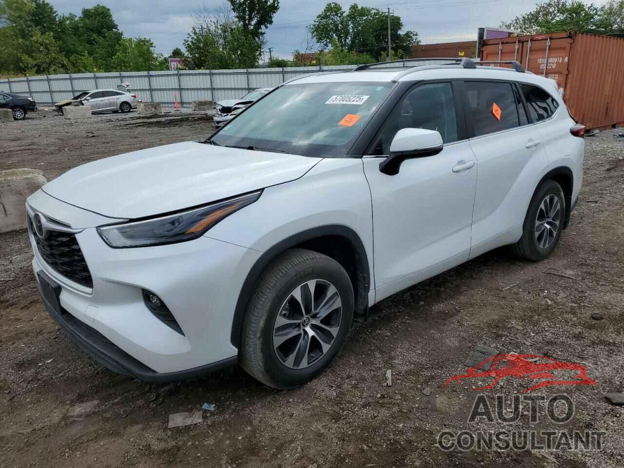 TOYOTA HIGHLANDER 2023 - 5TDKDRBH4PS038682
