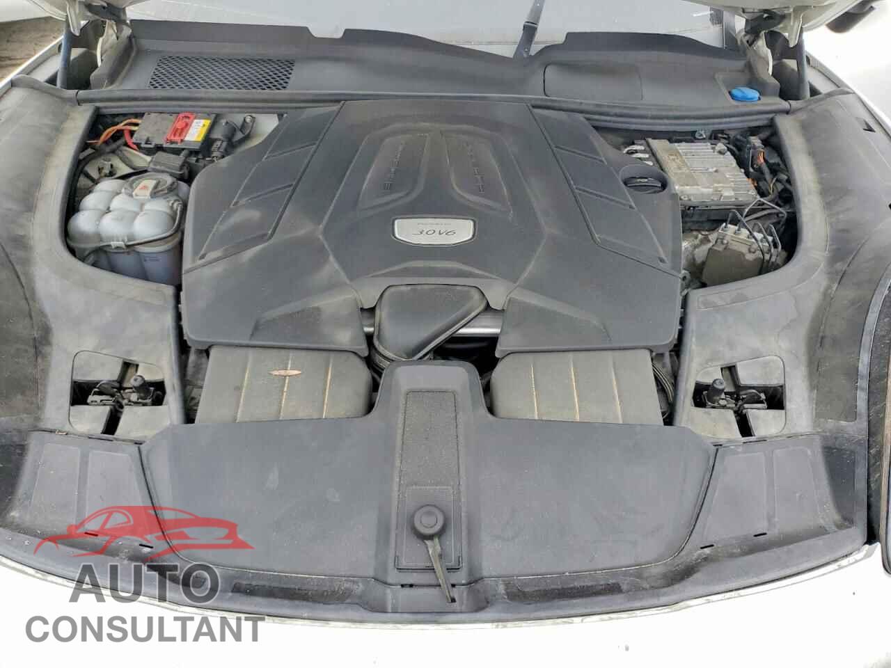 PORSCHE CAYENNE 2019 - WP1AA2AY1KDA10970