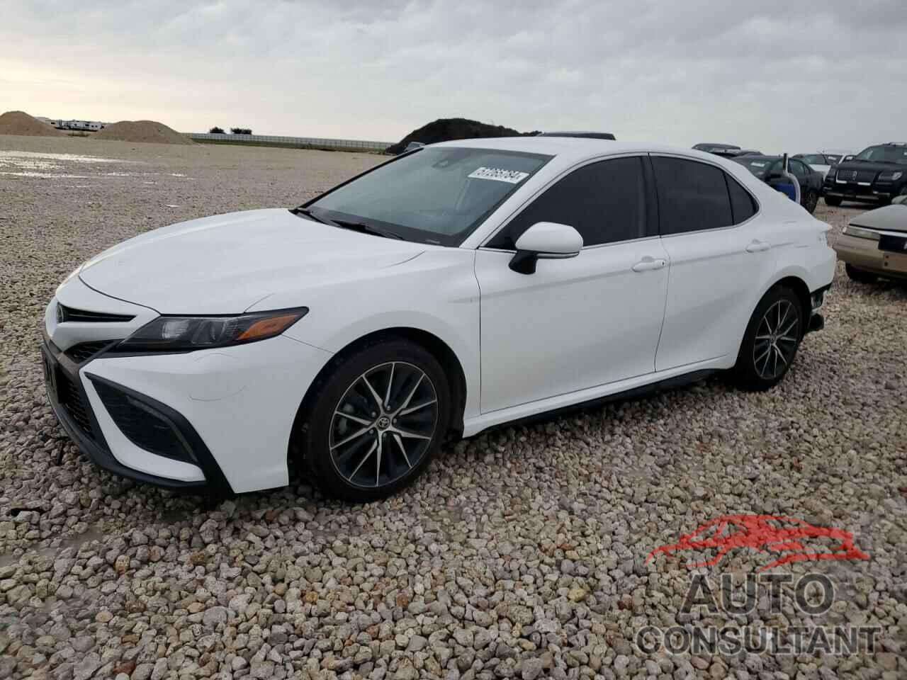 TOYOTA CAMRY 2022 - 4T1G11AK1NU625035
