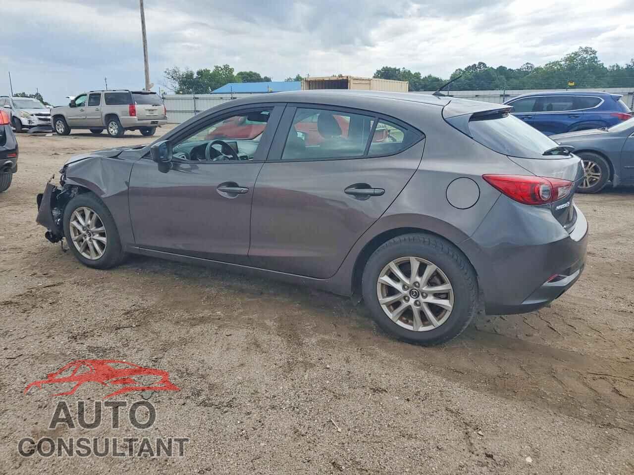 MAZDA 3 2018 - 3MZBN1K78JM173528