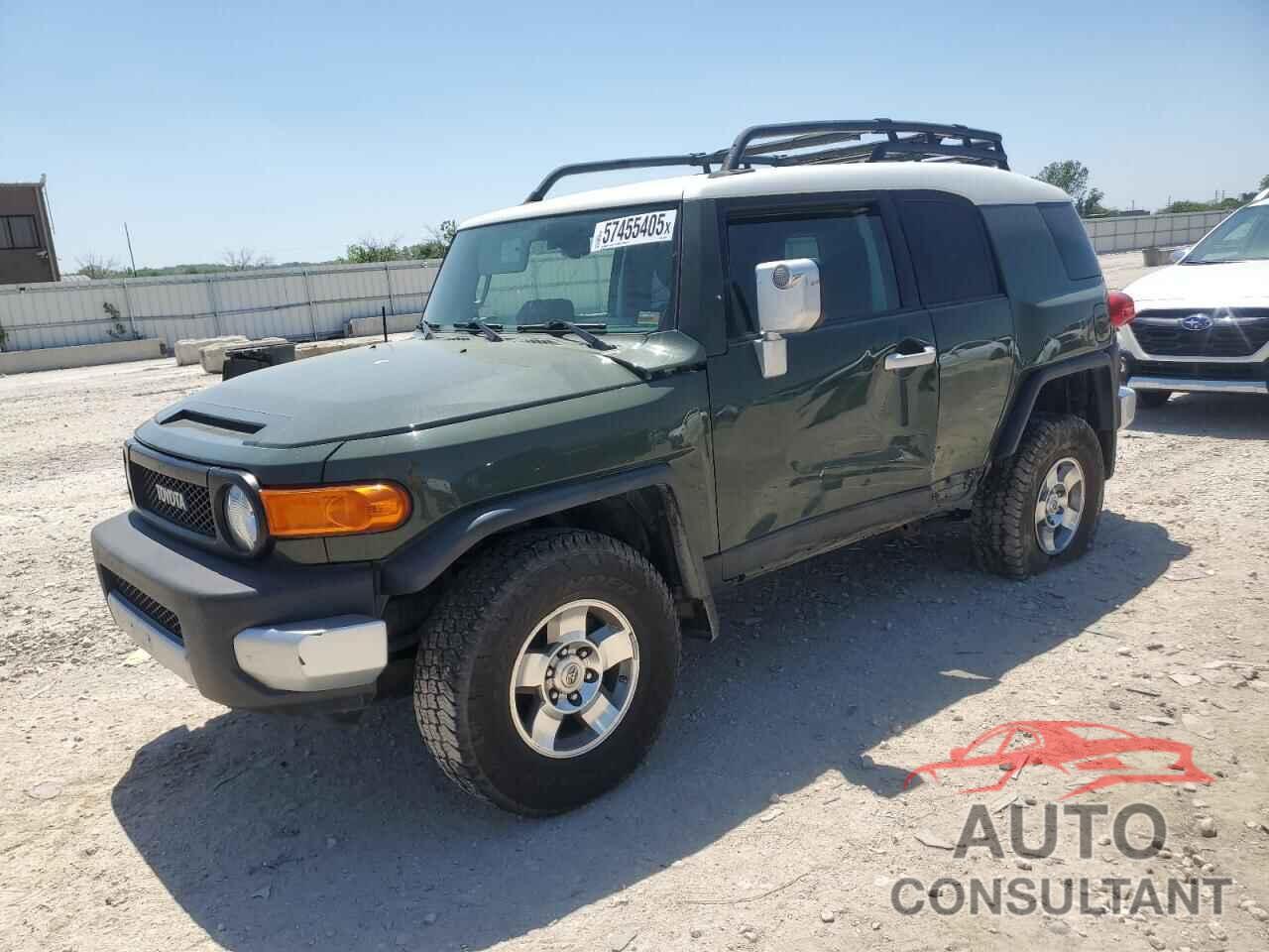 TOYOTA FJ CRUISER 2010 - JTEBU4BF1AK089780