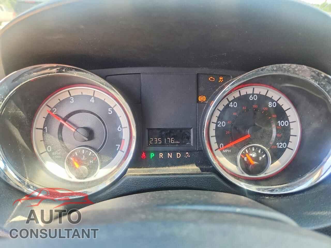 DODGE CARAVAN 2011 - 2D4RN4DG9BR795522