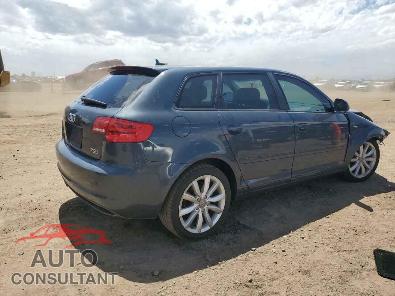 AUDI A3 2010 - WAUDFAFM6AA091641
