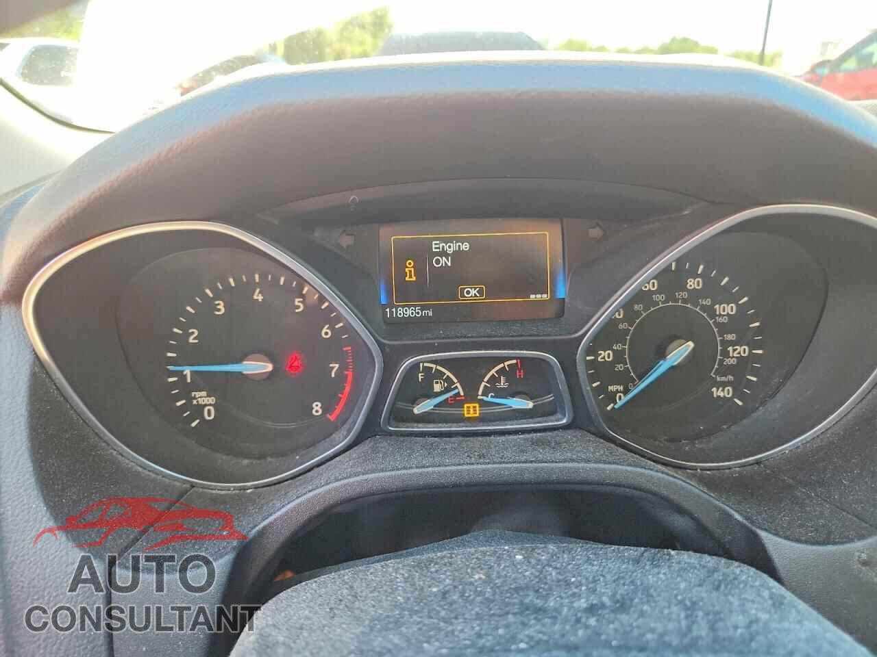 FORD FOCUS 2015 - 1FADP3F2XFL263276