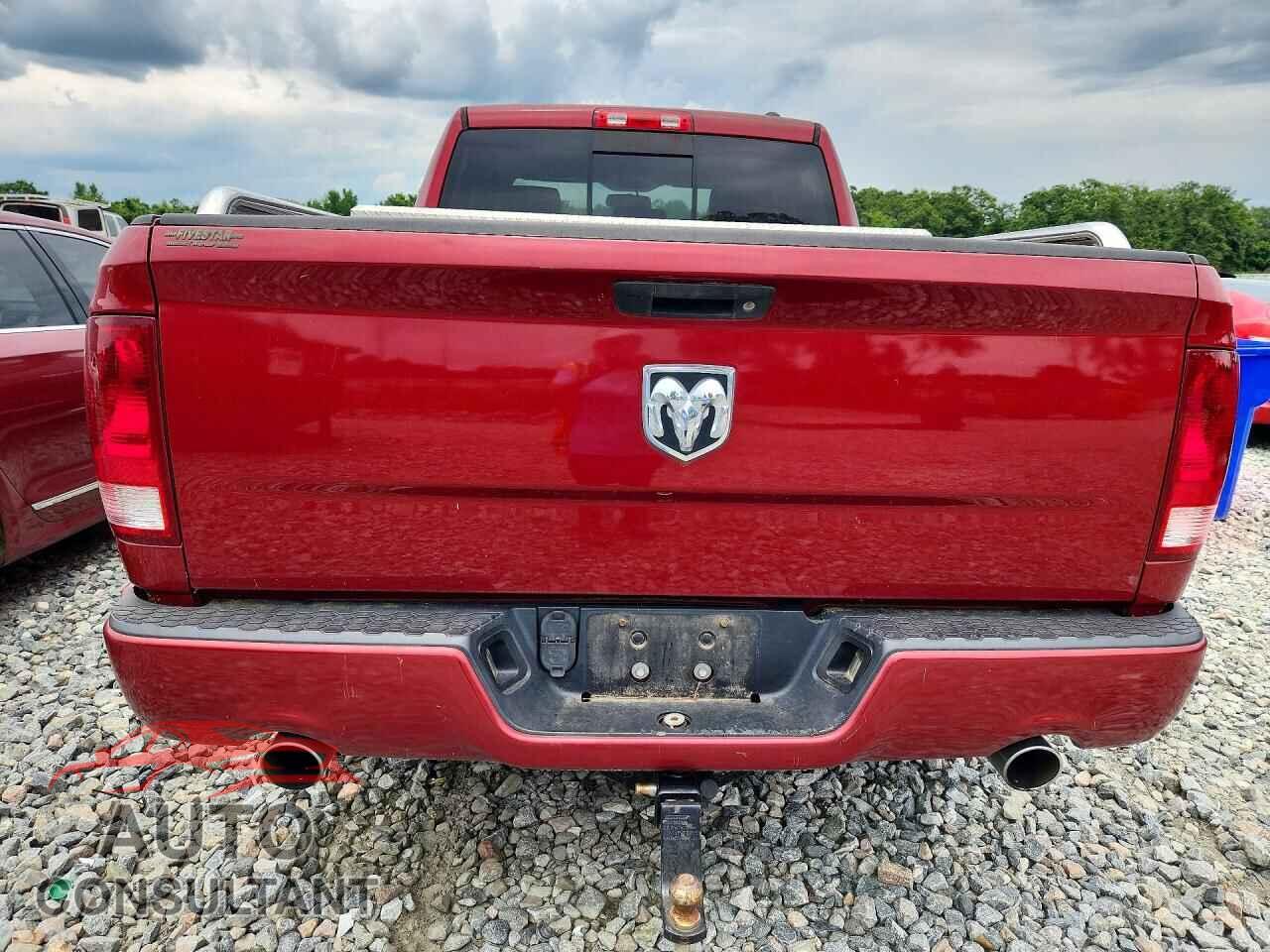 DODGE RAM 1500 2012 - 1C6RD6HT8CS181622