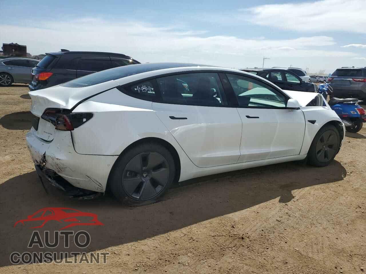 TESLA MODEL 3 2021 - 5YJ3E1EB7MF009400