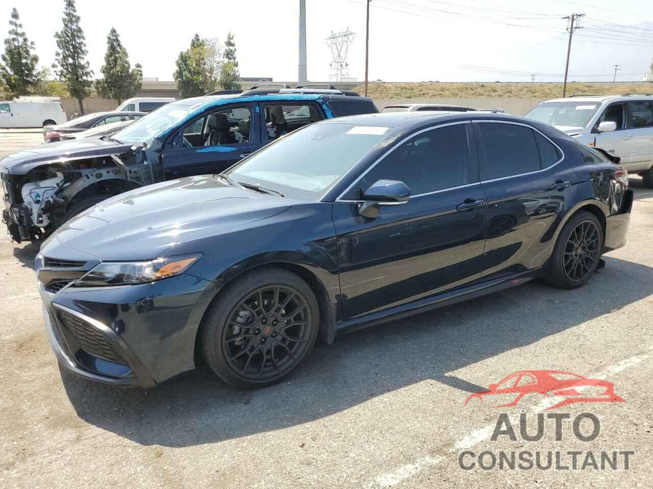 TOYOTA CAMRY 2021 - 4T1T11AKXMU490568