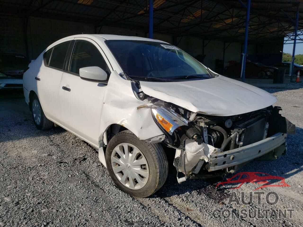 NISSAN VERSA 2017 - 3N1CN7AP4HL891561