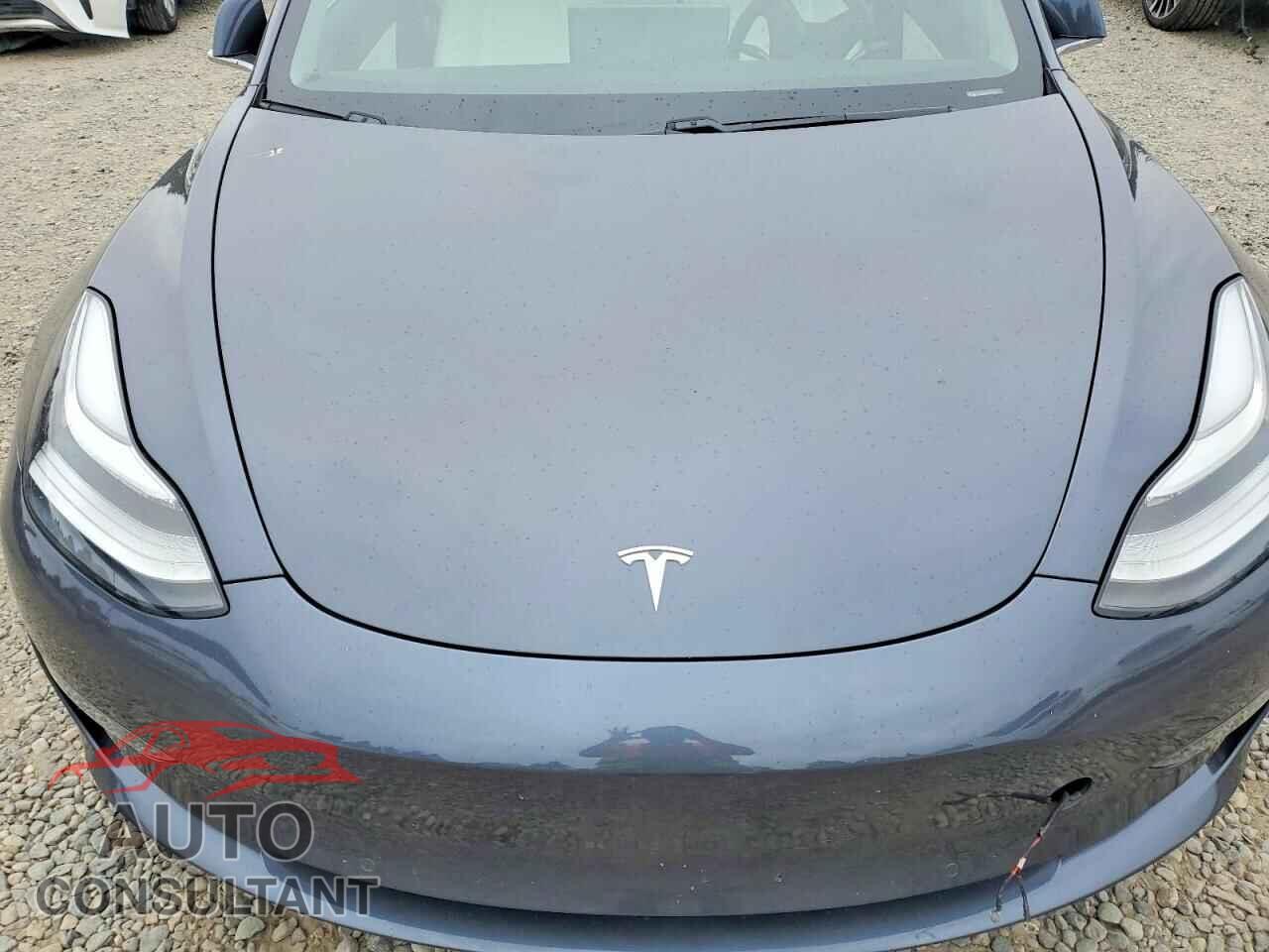 TESLA MODEL 3 2020 - 5YJ3E1EC6LF714647