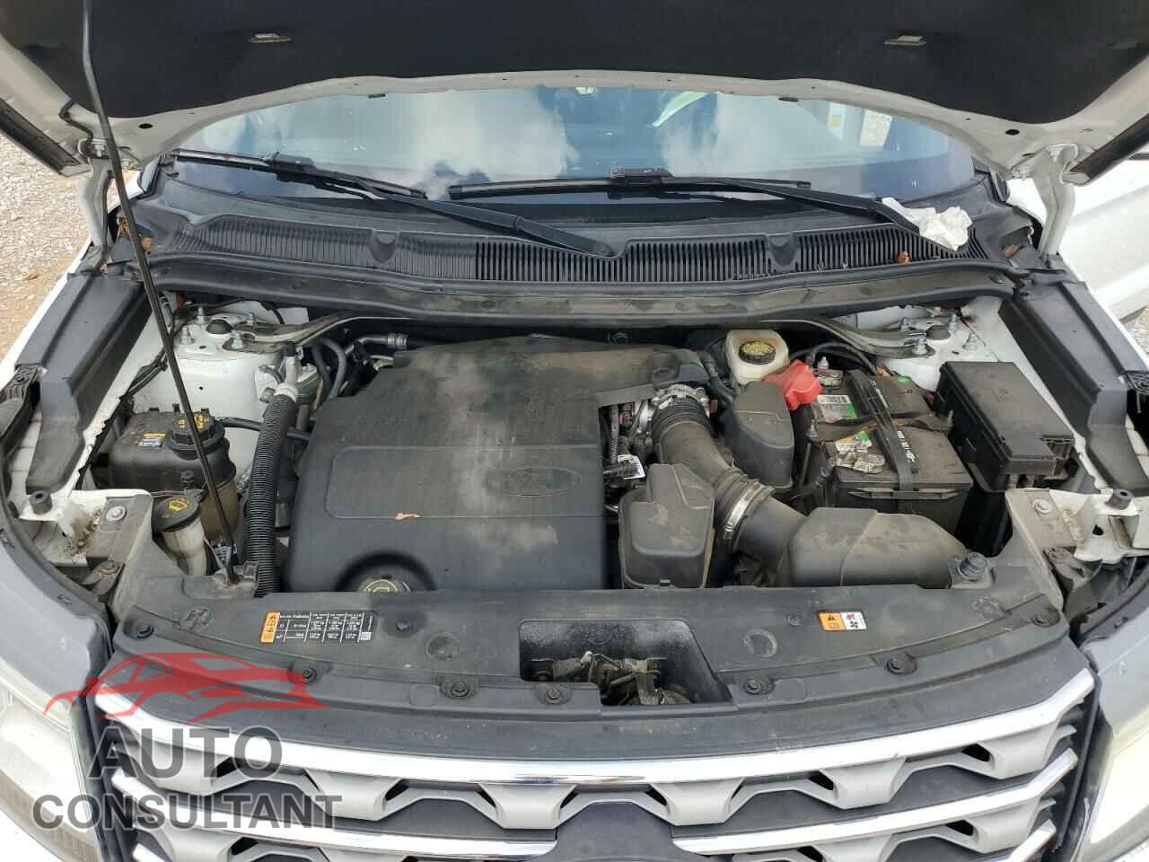 FORD EXPLORER 2017 - 1FM5K7D82HGC48290
