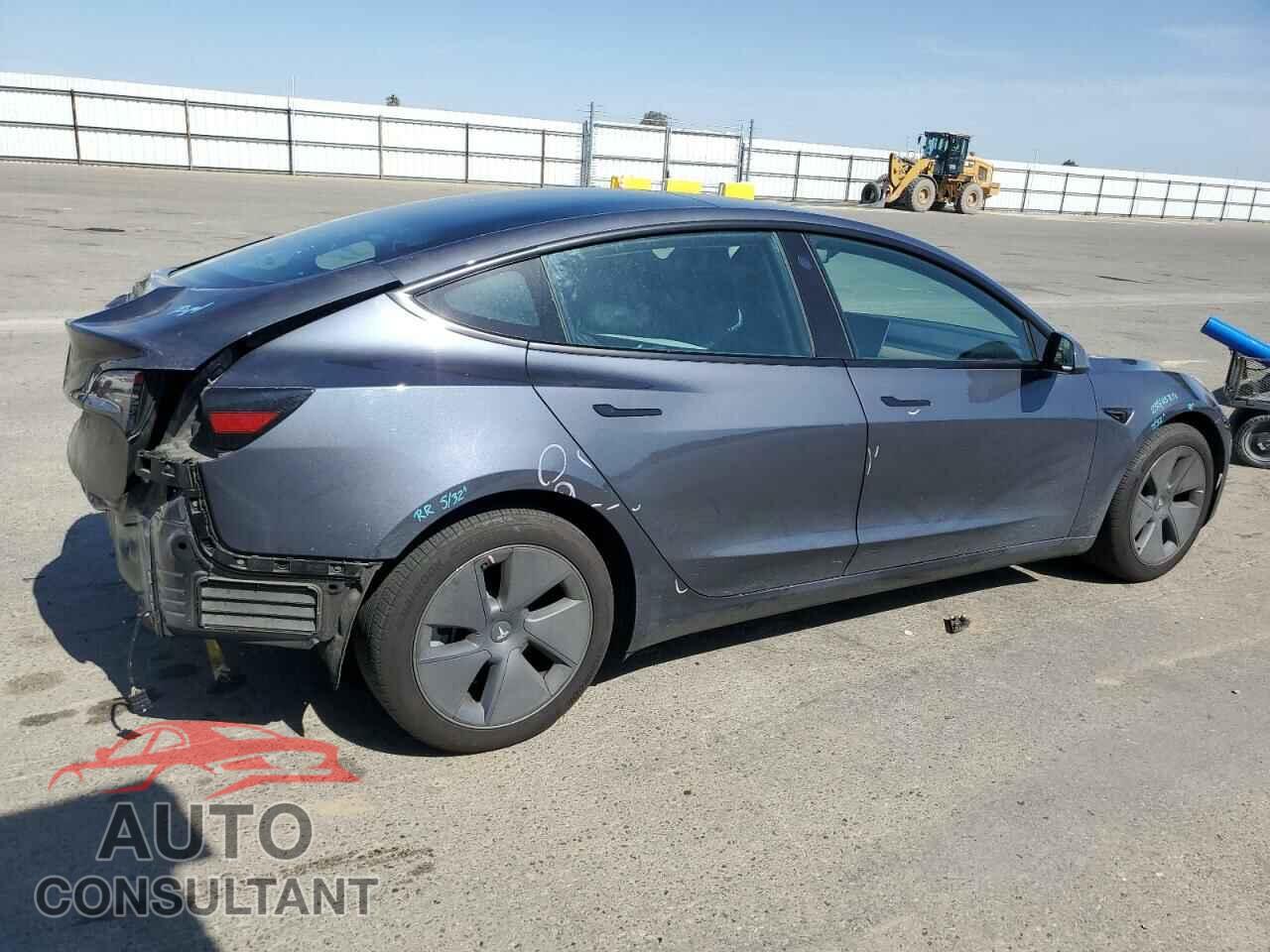 TESLA MODEL 3 2023 - 5YJ3E1EA5PF697005