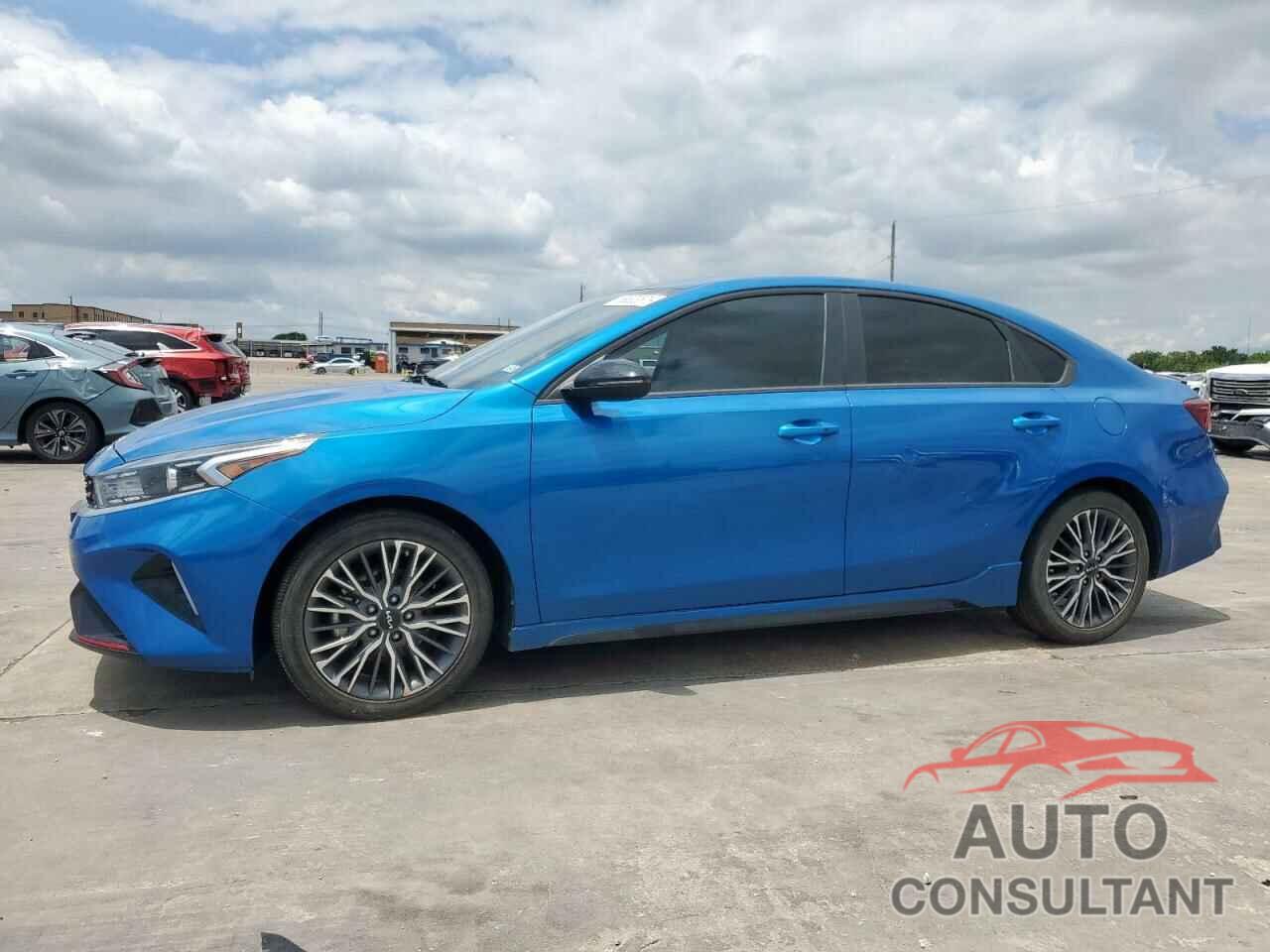 KIA FORTE 2023 - 3KPF54AD0PE556072
