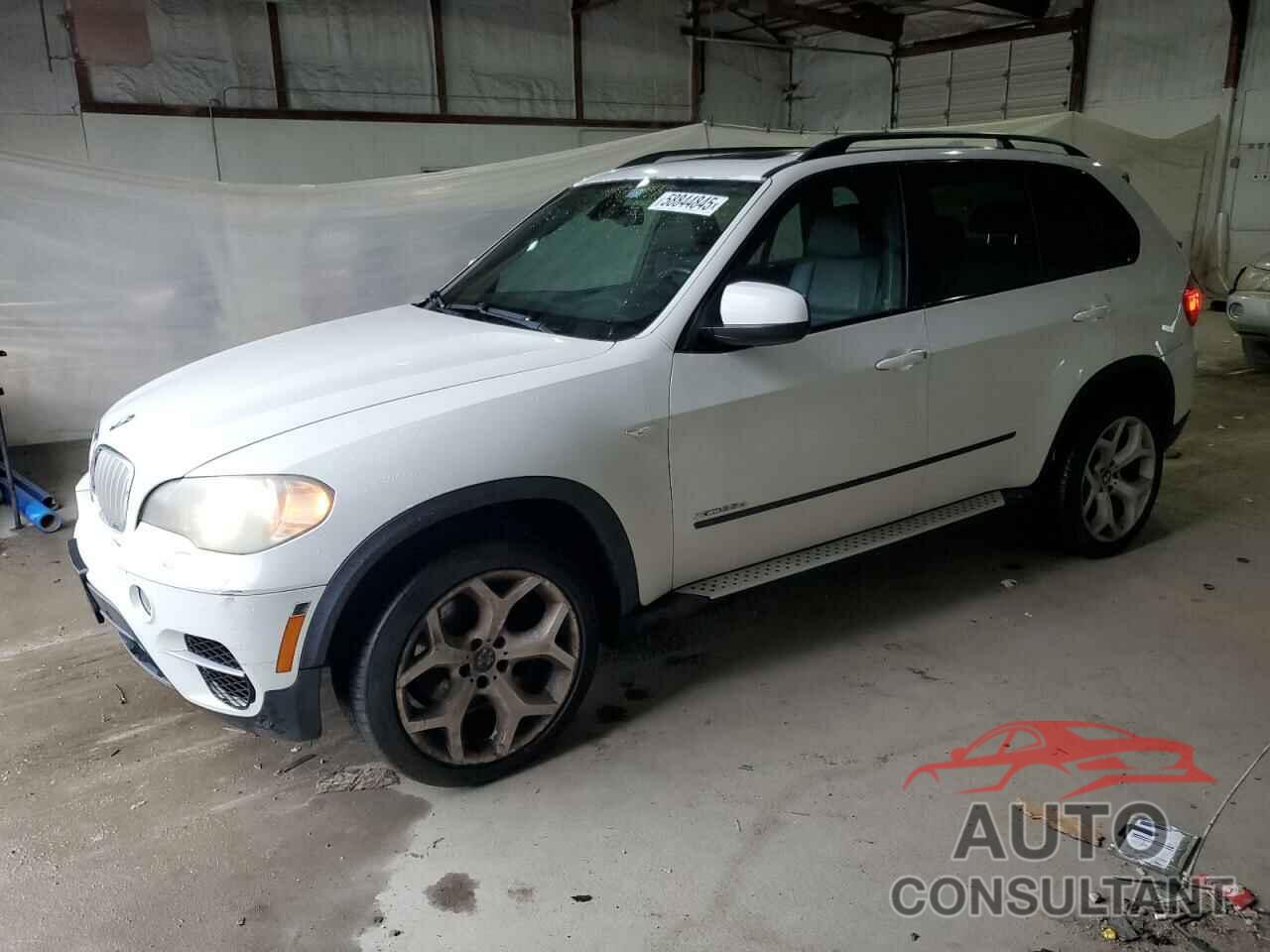 BMW X5 2011 - 5UXZW0C56BL370849