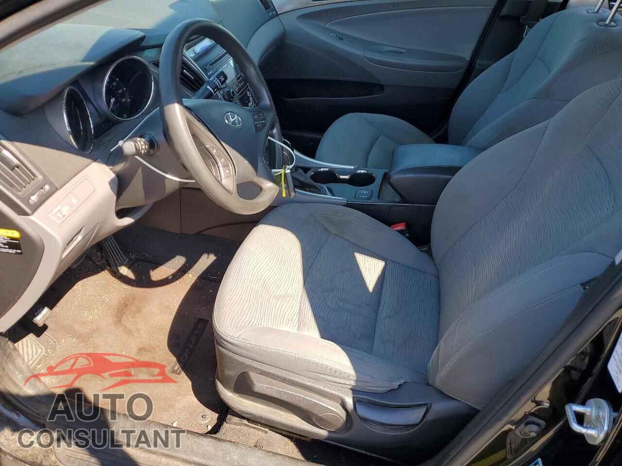 HYUNDAI SONATA 2013 - KMHEC4A45DA051298