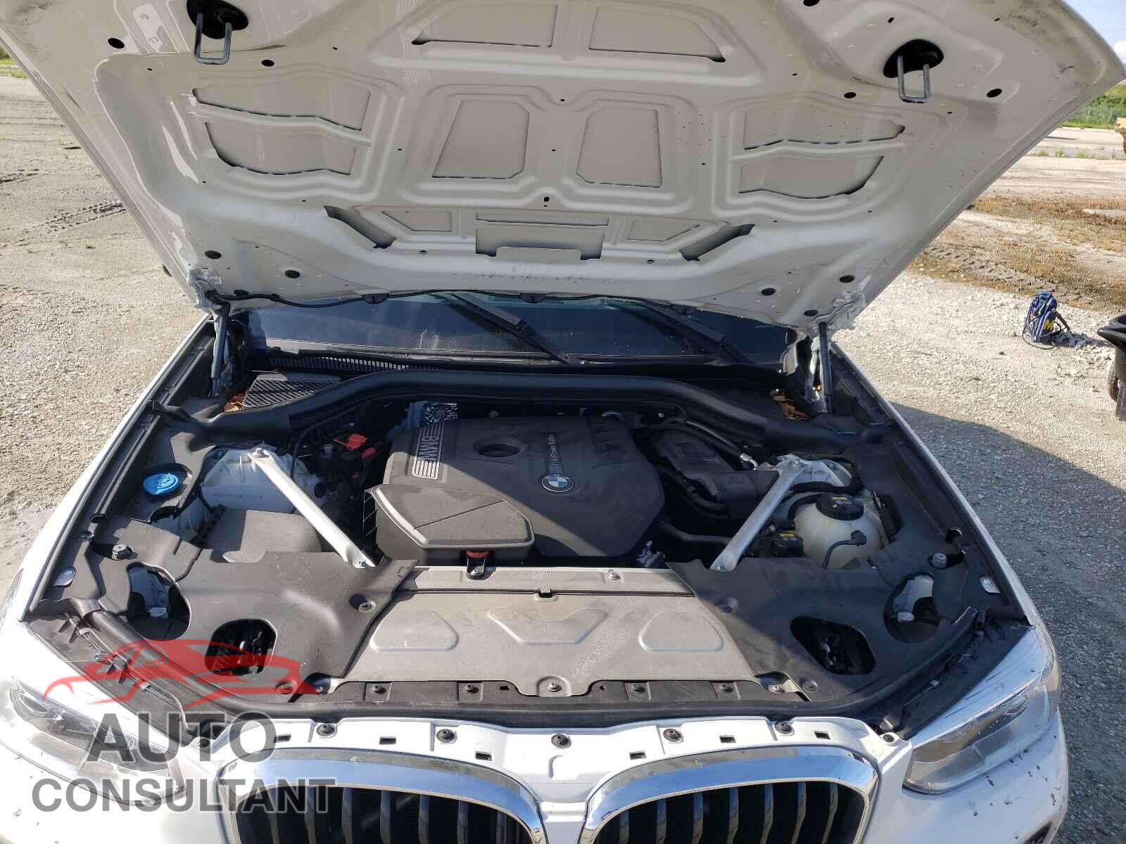 BMW X3 2019 - 5UXTR9C58KLE17352
