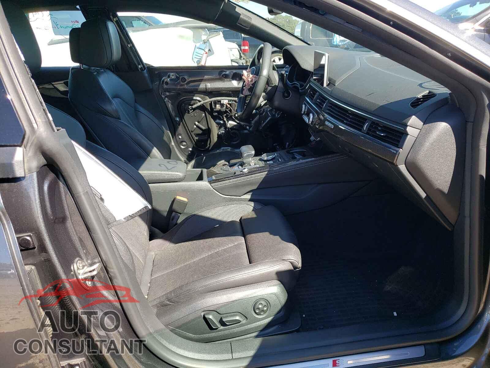AUDI S5/RS5 2018 - WAUC4CF55JA034062