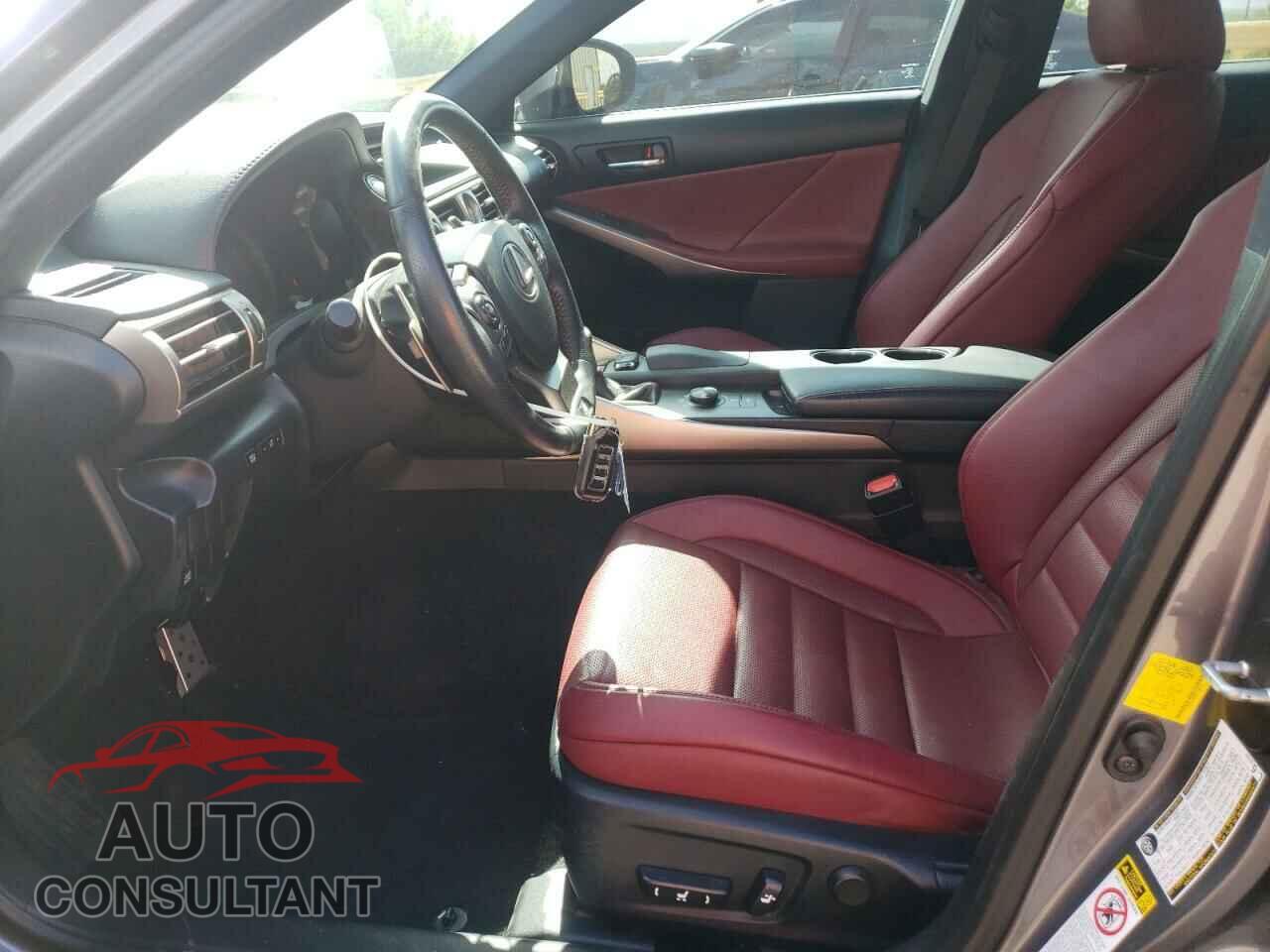 LEXUS IS 2015 - JTHCF1D25F5020154