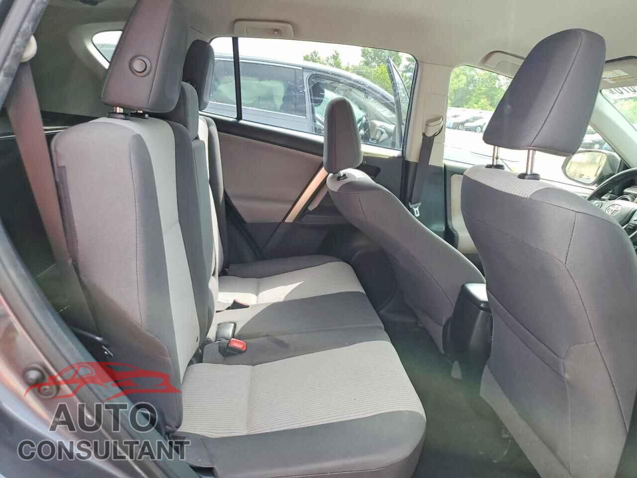 TOYOTA RAV4 2015 - JTMZFREV5FD068424