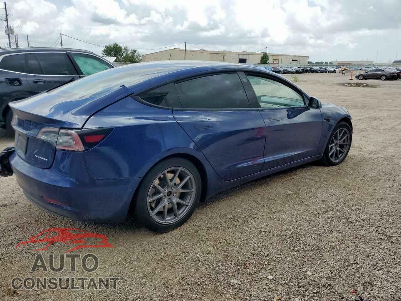 TESLA MODEL 3 2022 - 5YJ3E1EB7NF288445