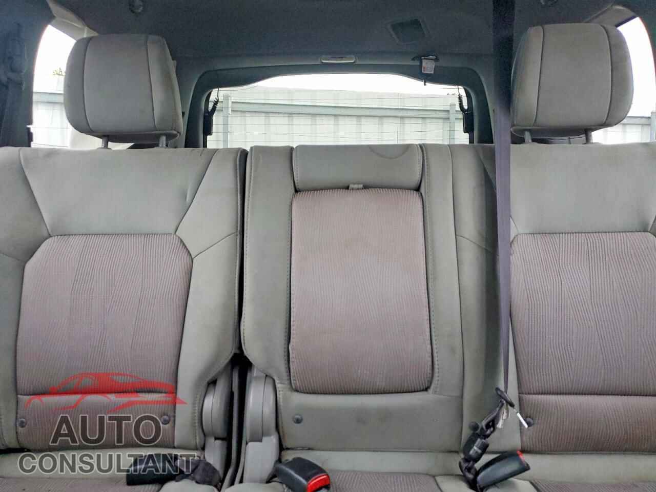 HONDA PILOT 2013 - 5FNYF4H4XDB030243