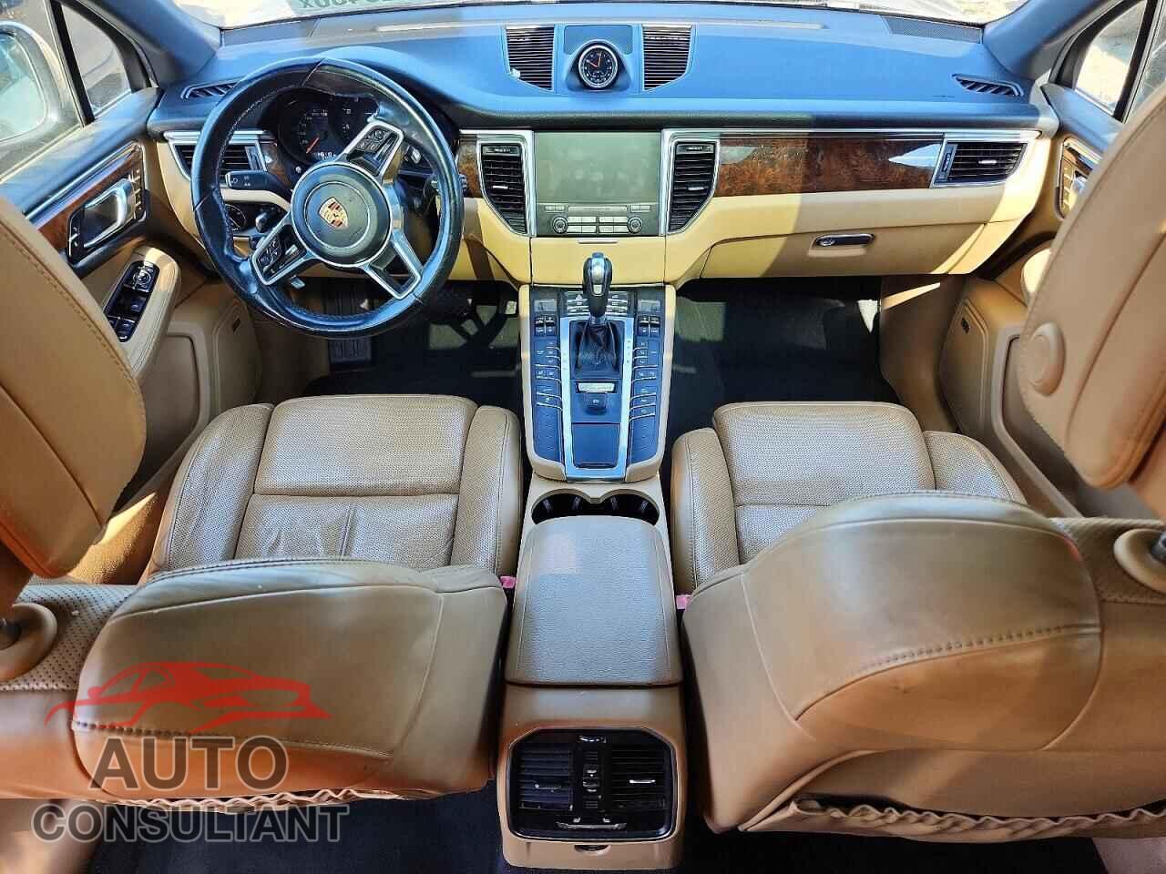 PORSCHE MACAN 2017 - WP1AA2A56HLB06842