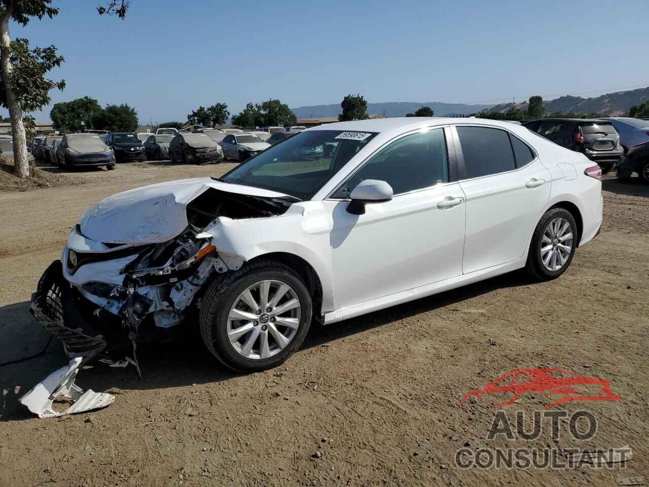 TOYOTA CAMRY 2019 - 4T1B11HK1KU711697