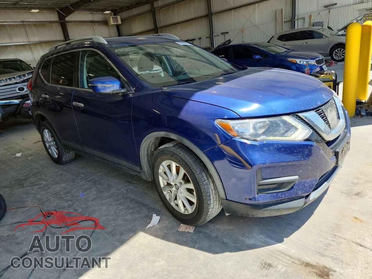 NISSAN ROGUE 2017 - KNMAT2MVXHP602307