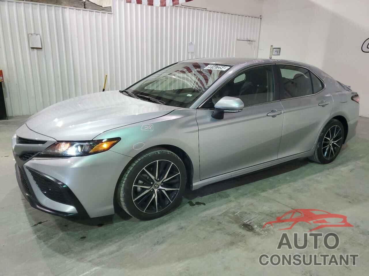 TOYOTA CAMRY 2024 - 4T1G11AK3RU855388